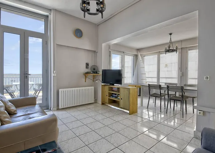 Pereire - T2 Front De Avec Terrasse Et Parking, Acces Direct - Fr-1-433-24 *