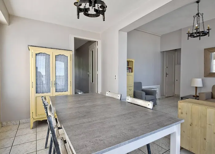 Pereire - T2 Front De Avec Terrasse Et Parking, Acces Direct - Fr-1-433-24 Αρασόν